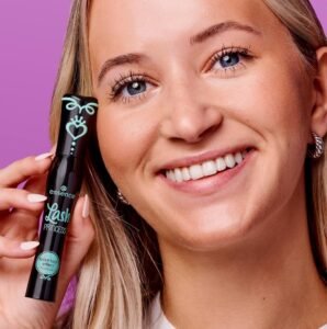essence Lash Princess false lash effect mascara green tube